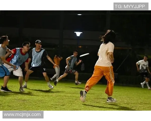 李秀英独家揭秘飞盘技巧与心得分享助你轻松掌握这项运动